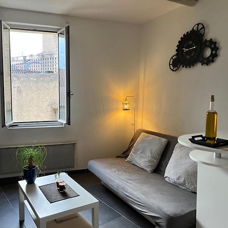Cosy Studio Hyper Centre Avec Kitchenette & Climatisation Carpentras Exterior foto